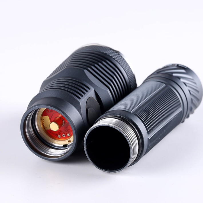 Aluminum Alloy Outdoor Flashlight